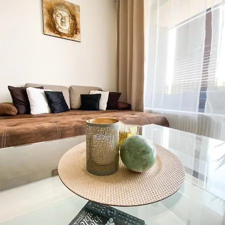 Апартаменты Krasny Moderny 1-izbovy Byt, Novostavba + Parking *