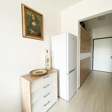 Krasny Moderny 1-izbovy Byt, Novostavba + Parking * Bratysława